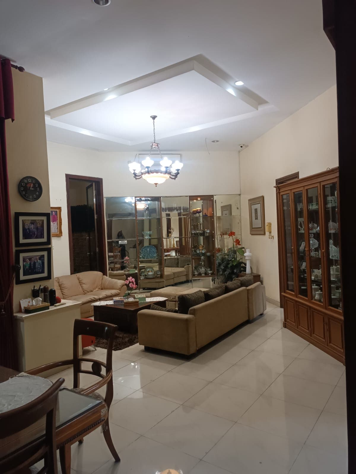 Ruang Tamu Ruang Tamu