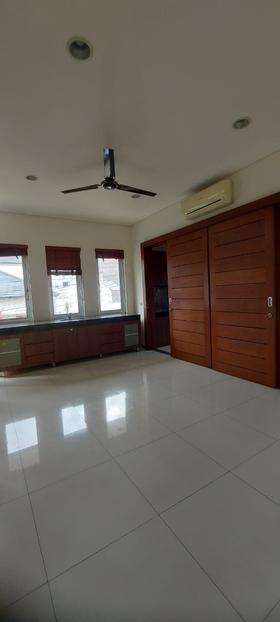 Ruang Lainnya Ruang Lainnya