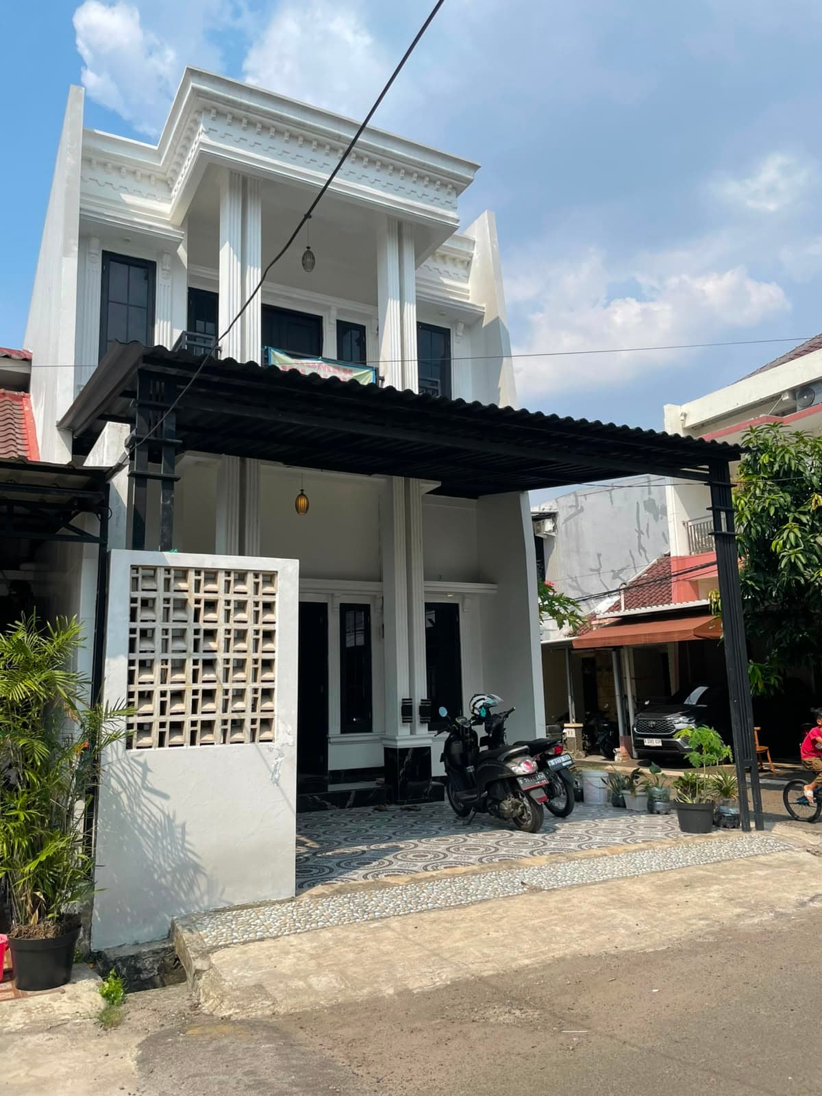 Tampak Depan Tampak Depan